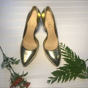 BCBG Shoes - Gold BCBG Pumps BCBG Shoes - Gold BCBG Pumps